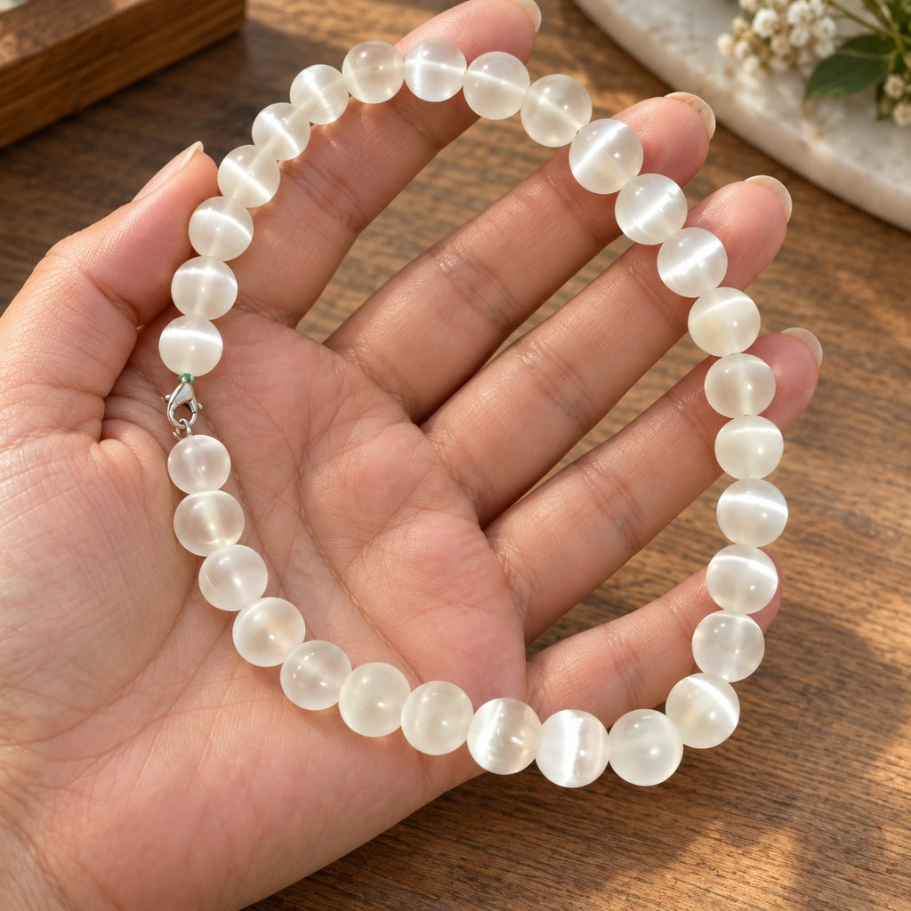 Bracelet à perles blanches en sélénite naturelle 